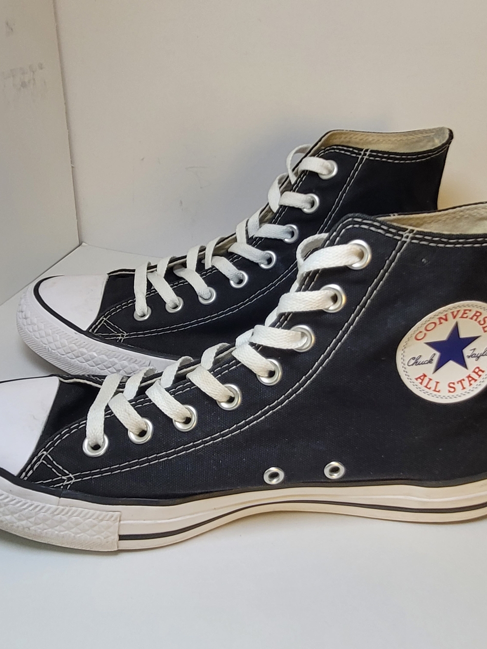 Converse Chuck Taylor All Star High Top Sneakers - Black W 7.5